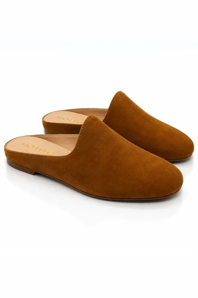 Closed-Toe Calf Leather Mule Slippers