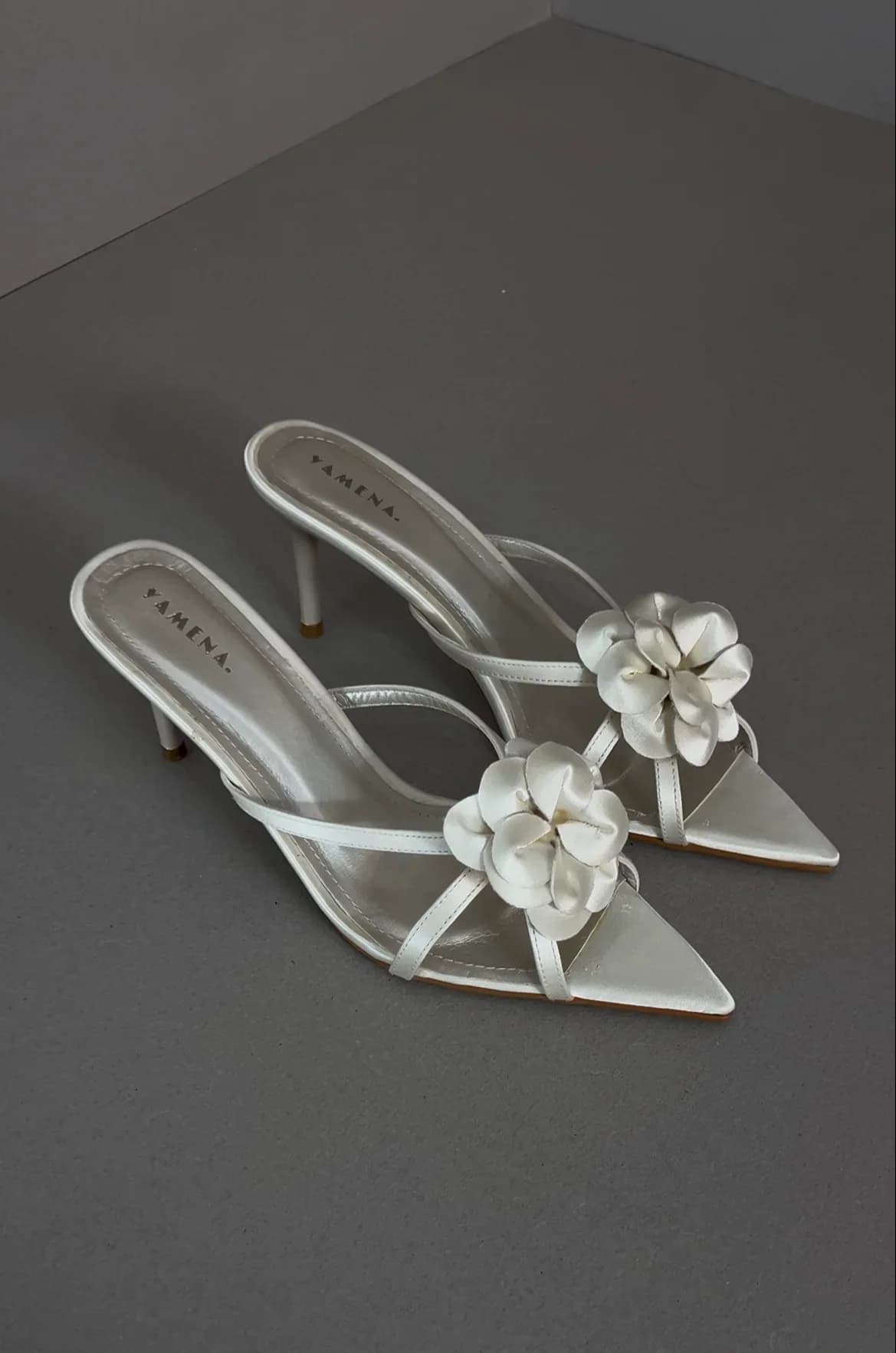Atelier de fabrication chaussures pour femmes