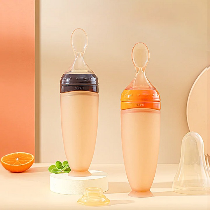 Cuillère en Silicone BiSantos : Sécuritaire et Pratique pour Bébé